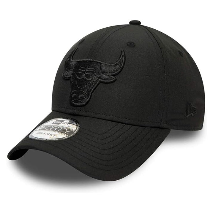 9Forty League Basic  // Chicago Bulls // Black/Black