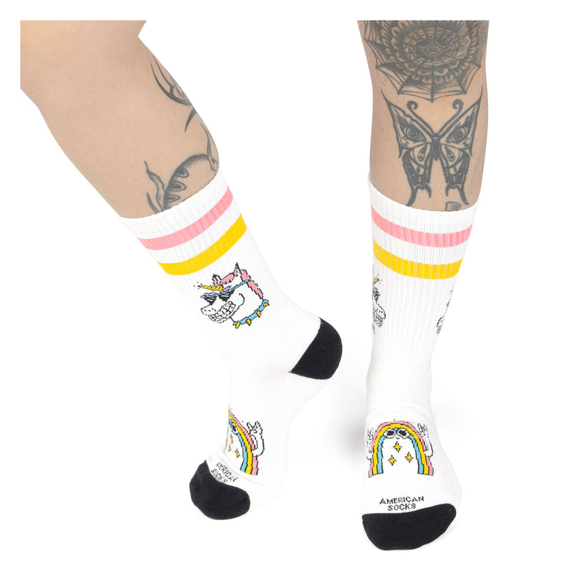 Chaussette American Socks Blanc Unisexe Motif Licorne Vue de face et coté mannequin