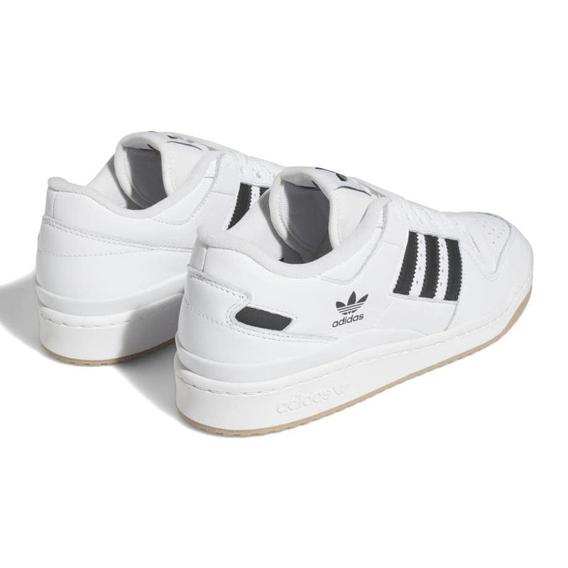 Sneakers - Adidas Skateboarding - Forum 84 Low Adv // Cloud White/Core Black/Cloud White - Stoemp