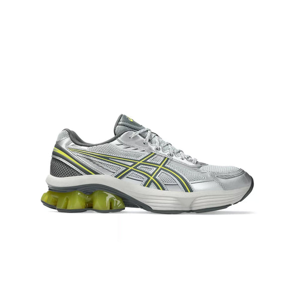 Side view of Asics GEL-KINETIC FLUENT sneakers in glacier grey and steel grey with Scutoid GEL and FF BLAST PLUS ECO cushioning