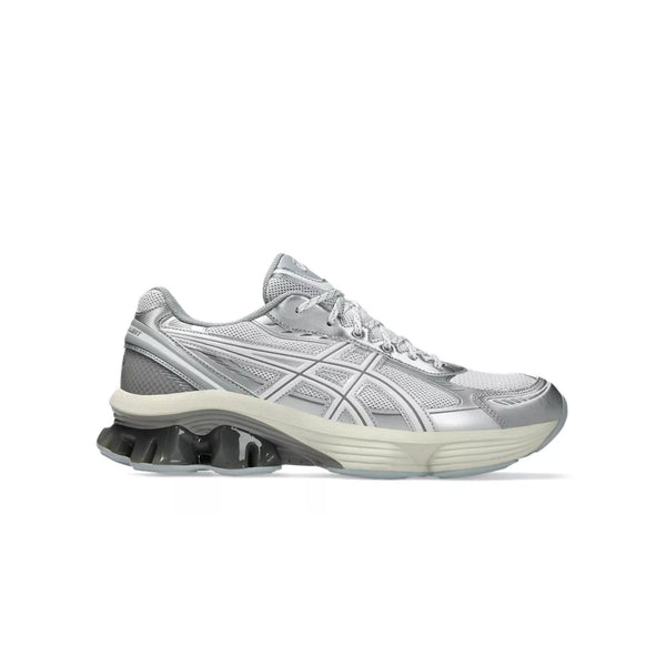 ASICS GEL-KINETIC FLUENT in metallic grey – side angle view