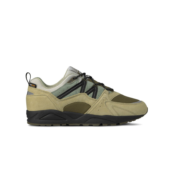 baskets karhu vertes kakhi avec toile cordura vue de profil