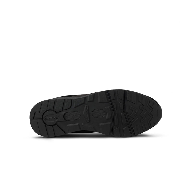 baskets karhu fusion toutes noires vues de la semelle