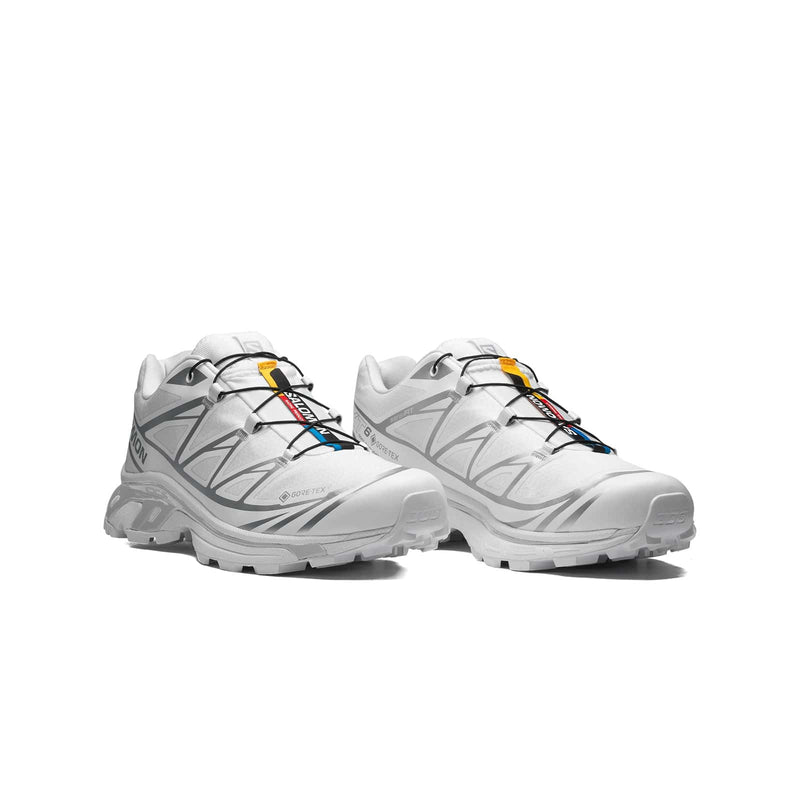 Salomon XT-6 unisexe blanche, silhouette trail revisitée pour un look urbain