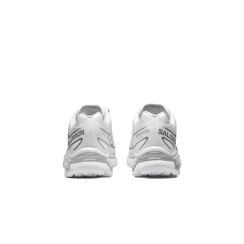Vue arrière sneaker XT-6 blanche, spoiler trail renforcé et design outdoor