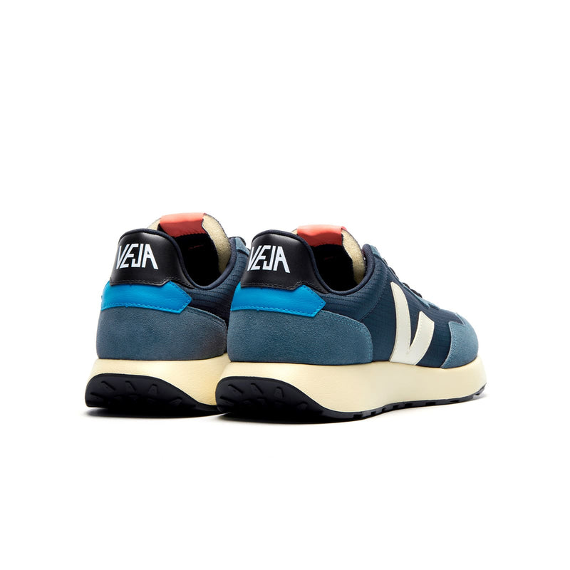  Back view of VEJA Paulistana sneakers with embossed logo and heel detail