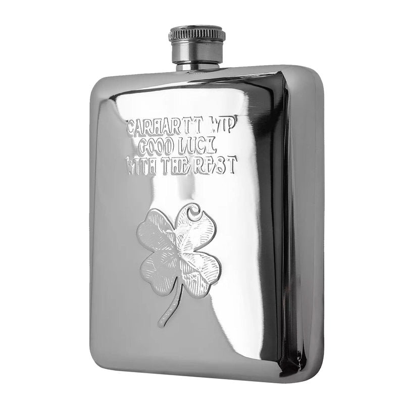 Flasque Carhartt en acier avec gravure 3D Clover vue de face 