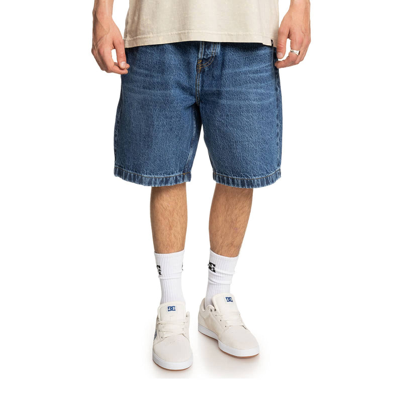 Short DC Shoes Homme Bleu Jeans Vue de face mannequin