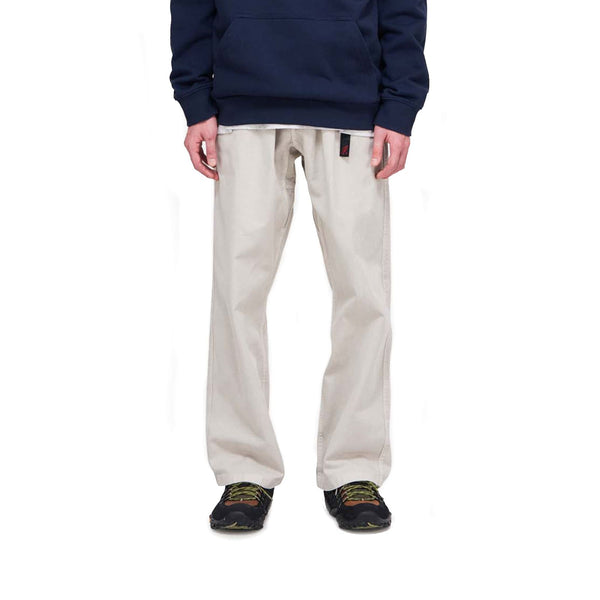 Gramicci Pantalon Dune Pigment Vue de face mannequin