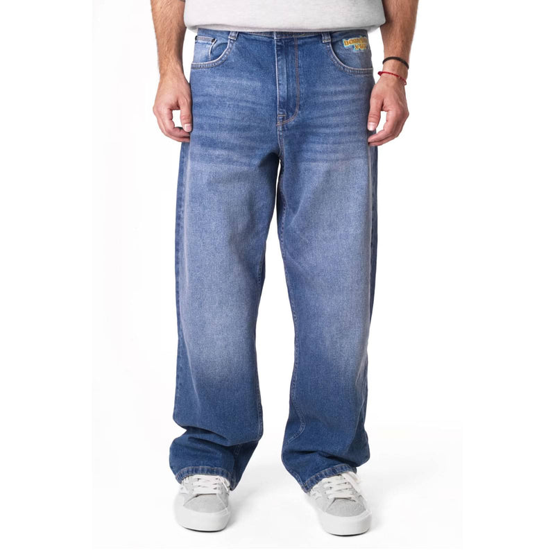 Pantalon Jeans Baggy Bleu délavé vue de face mannequin