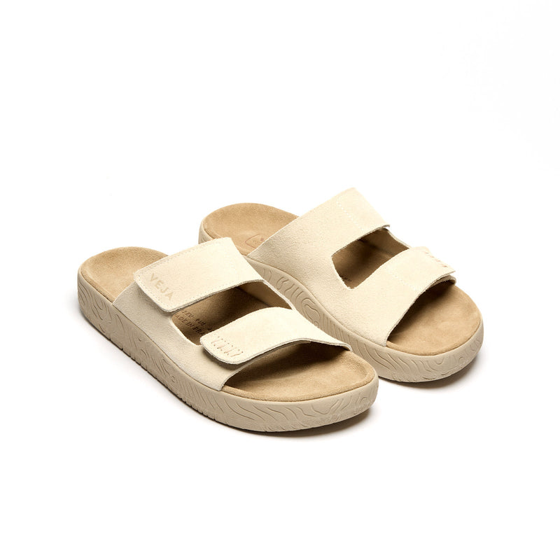 Unisex VEJA Etna sandal – ideal for city walks or nature escapes