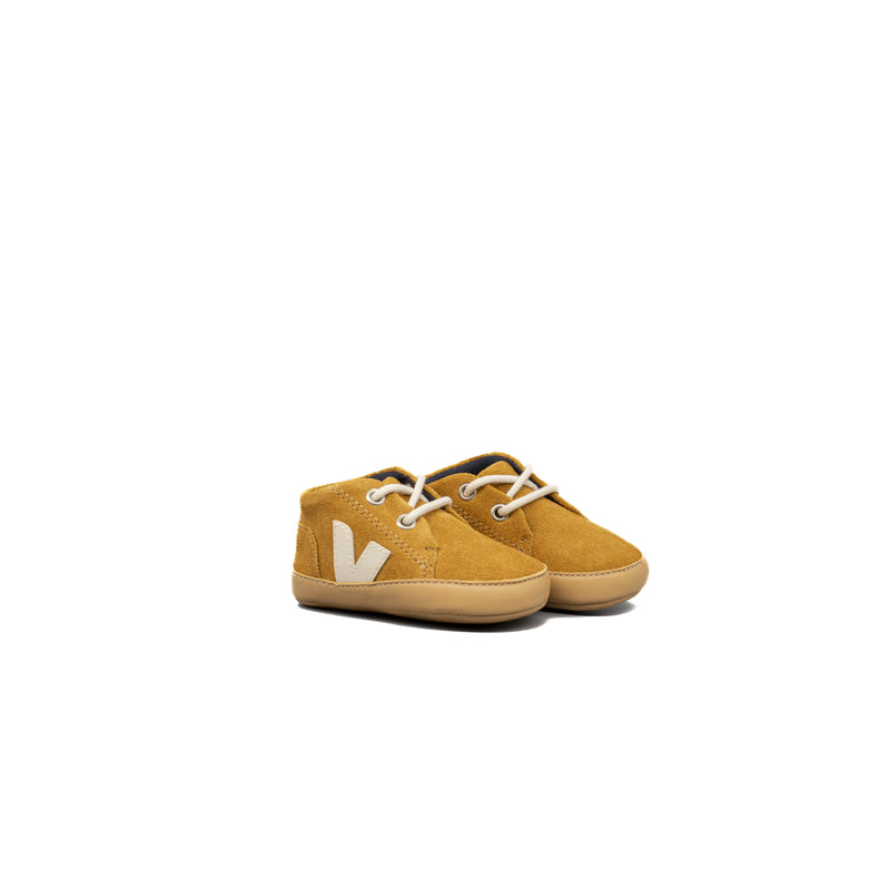 veja-baby-suede-camel-pierreFRONT
