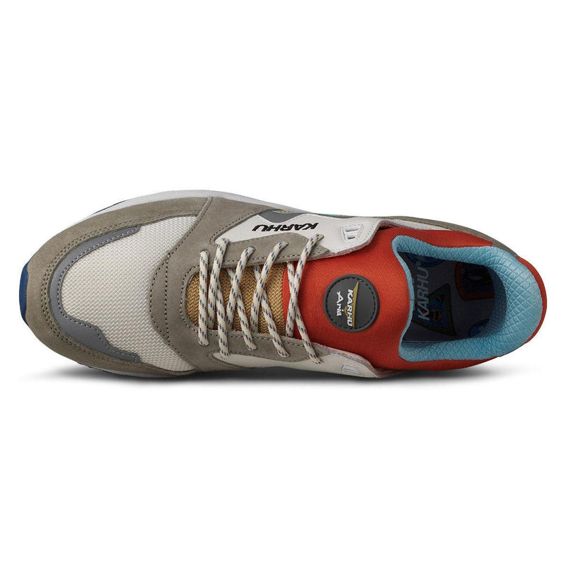 Sneakers - Karhu - Aria 95 // Abbey Stone/Silver - Stoemp