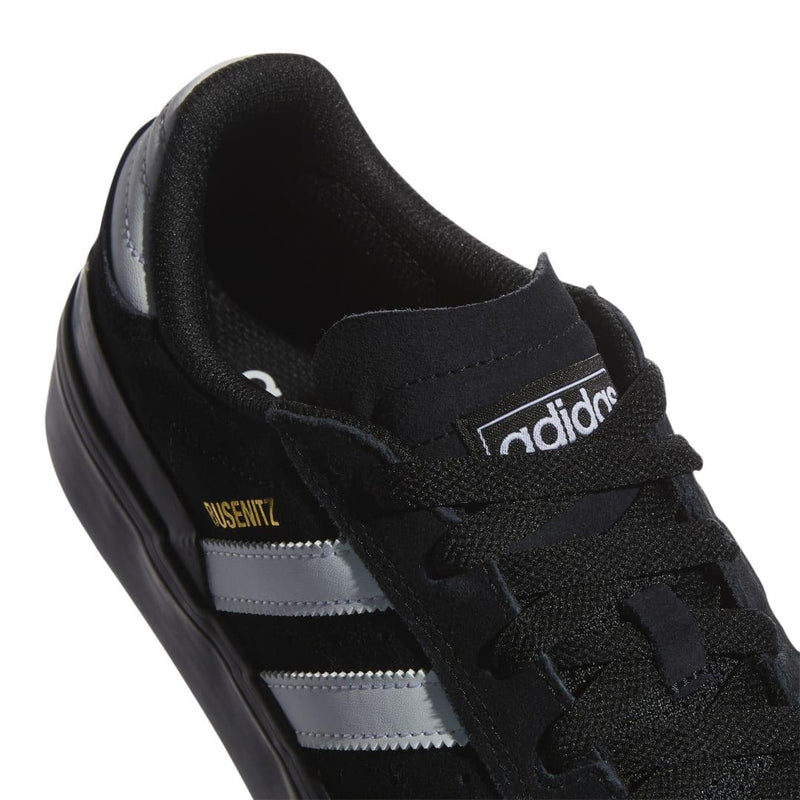 Sneakers - Adidas Skateboarding - Busenitz Vulc II // Core Black/Cloud White/ Gold Metallic // GW3191 - Stoemp