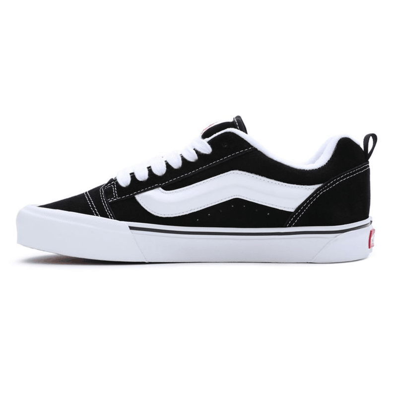 Sneakers - Vans - Knu Skool // Black/True White - Stoemp