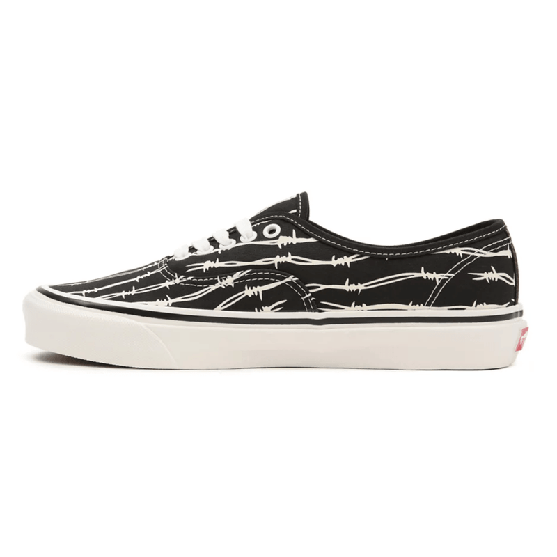 Sneakers - Vans - Authentic 44 DX // Anaheim Factory // Black/White/OG Barbed Wire - Stoemp