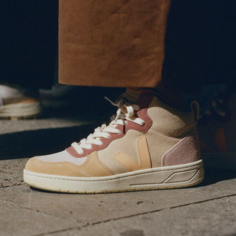 Sneakers - Veja - V-15 Suede // Multico/Peach - Stoemp